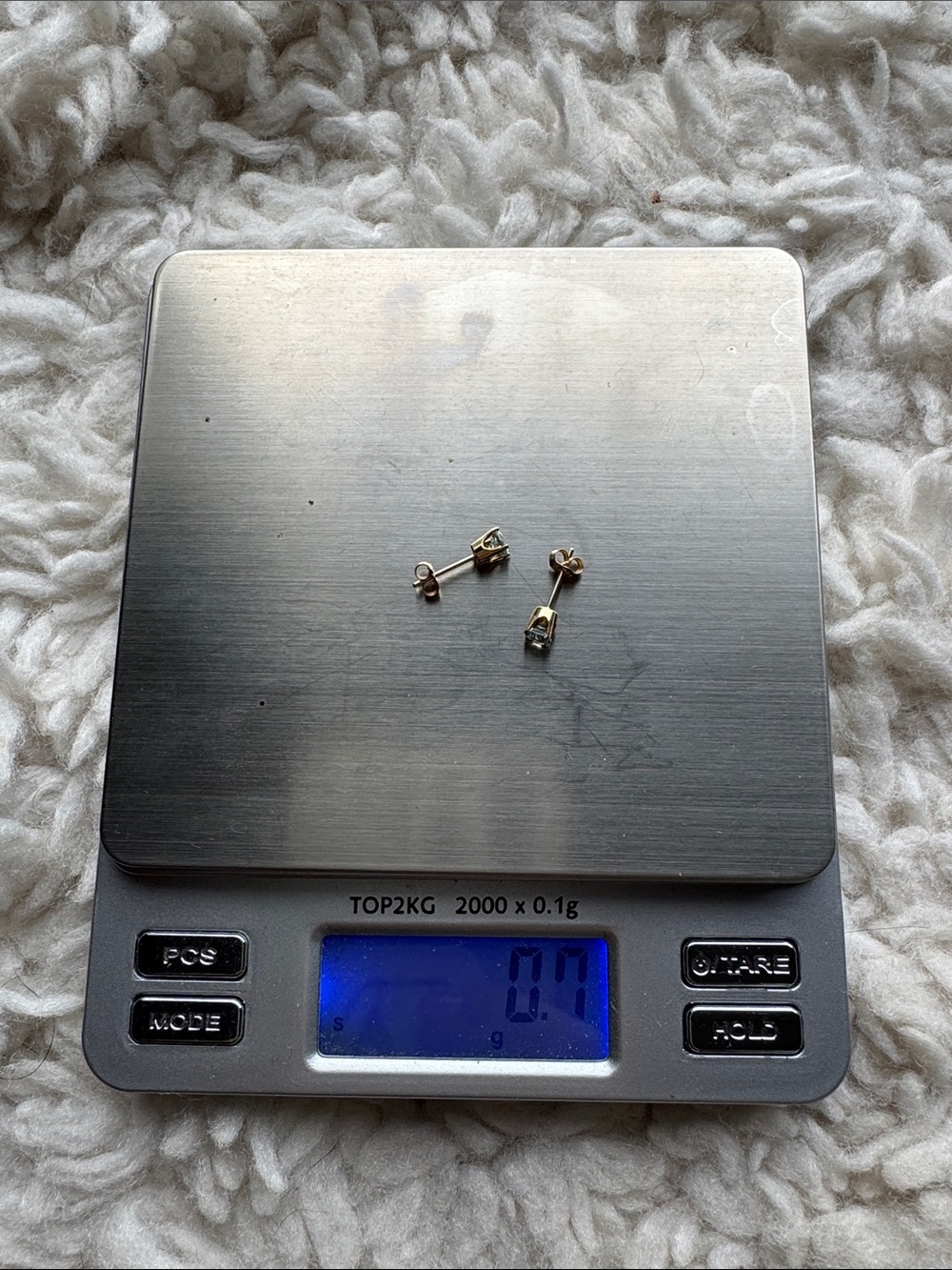 14K Aquamarine‎ Studs - Picture 4 of 4